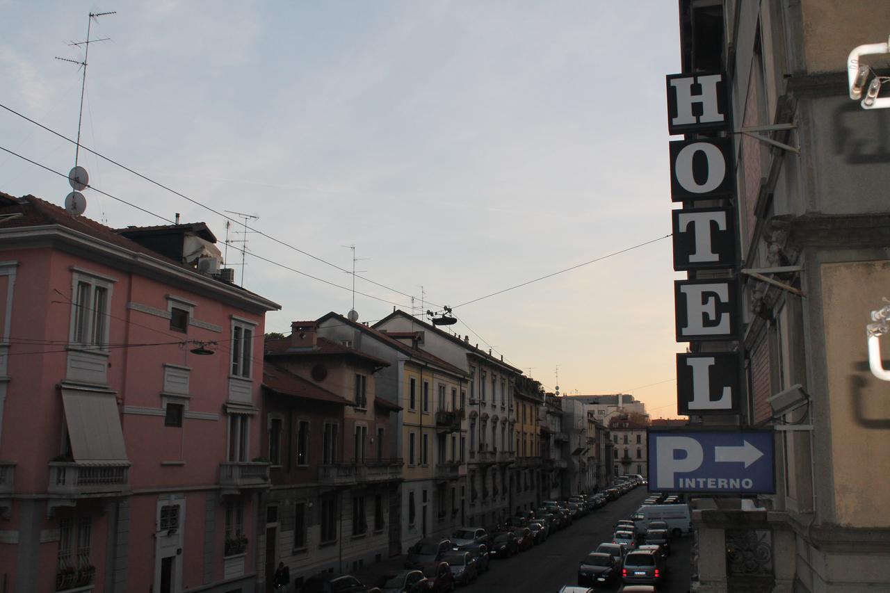 Hotel Catalani E Madrid Milan Exterior photo