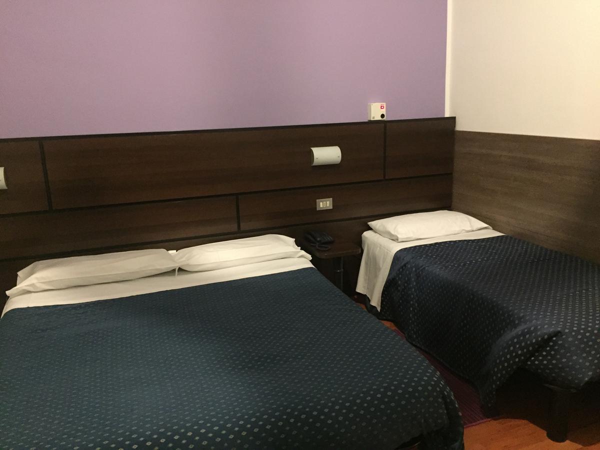 Hotel Catalani E Madrid Milan Exterior photo
